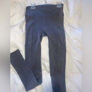 Size 4 grey Lulu leggings